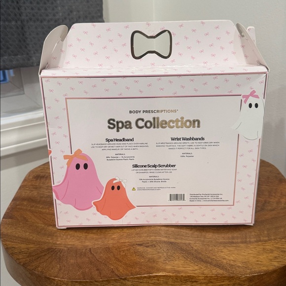 Spa Collection Women’s Pink Headband & Washband Set - Picture 2 of 2